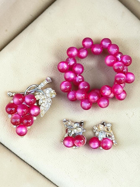 Vintage Jewelry - 🔥 Vintage Coro Pink Moonglow Bracelet/Brooch/Earrings Set